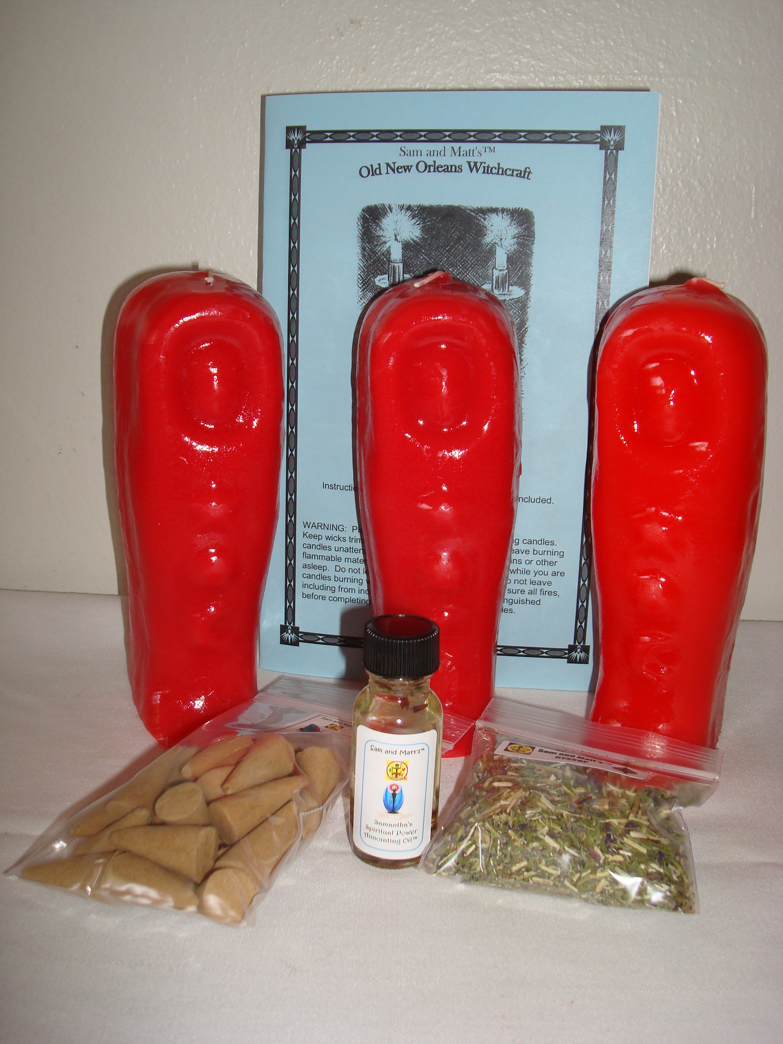 red mummy hoodoo love candles